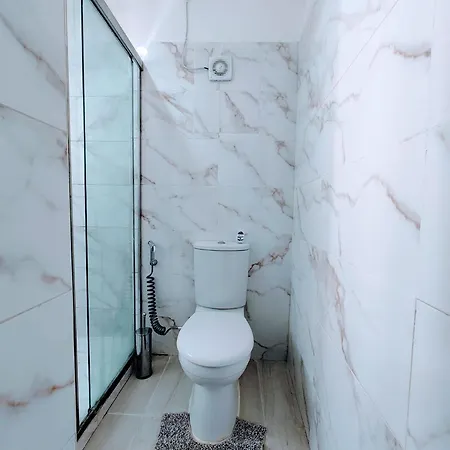 Sun And Sea 2 Aparthotel *