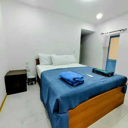 Sun And Sea 2 Aparthotel Santa Vennera